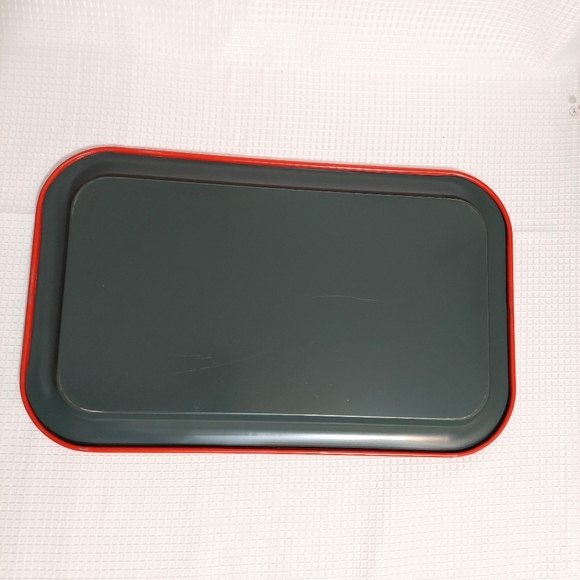 Vintage Metal Serving Tray Red Strawberries Green Leaves Country Farmhou… - Picture 2 of 8